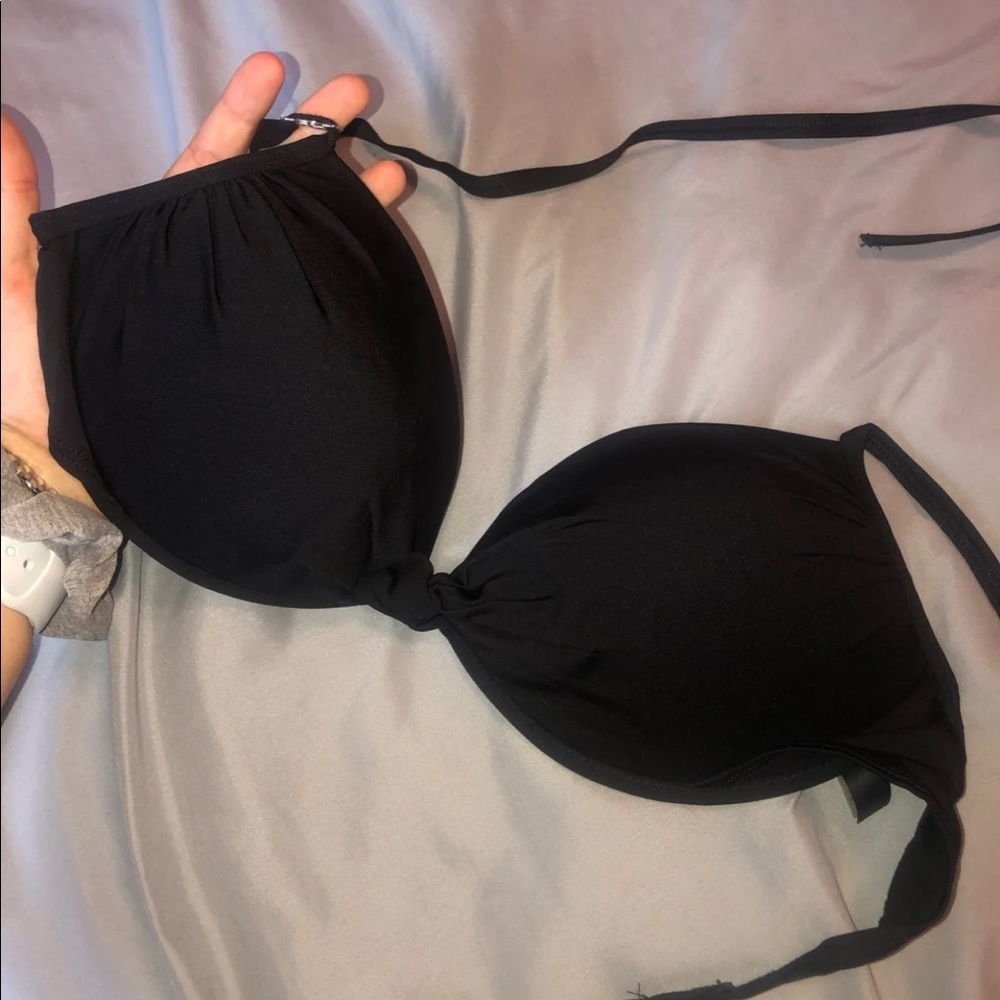 Victoria Secret Swim Top 34 D